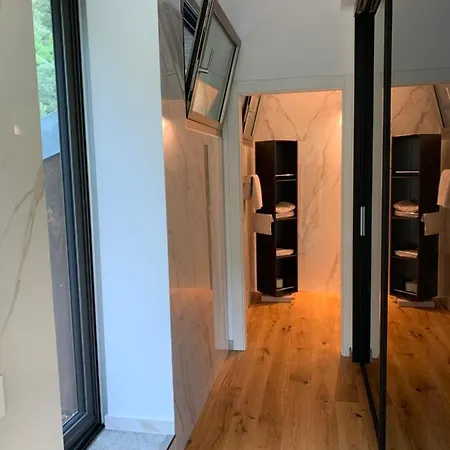 La Forestale Luxury - La Royale 4* Acqualagna