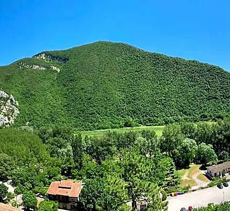 La Forestale Luxury - La Royale 3* Acqualagna